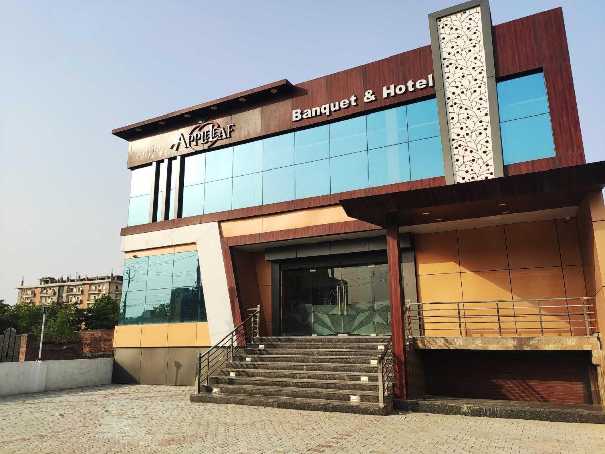OYO 92169 Apple Leaf Banquet&Hotel Alīgarh Extérieur photo